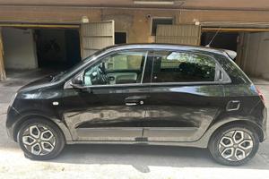 🚗 Renault TWINGO BENZINA equilibre SCe 65 - 2023