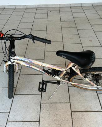Bicicletta MTB bambino /a