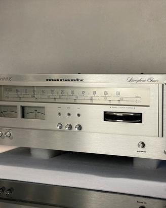 Stereo Marantz Rack