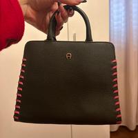 Borsa Aigner in vera pelle