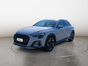 Audi A3 allstreet 2.0 tdi Identity Contrast 150cv 