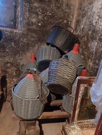 Damigiane varie misure