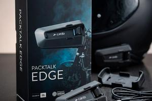 Cardo Packtalk Edge intercom