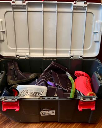 Attrezzatura SUB taglia S - in blocco o separata