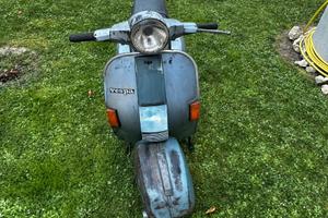 Vespa px200 e