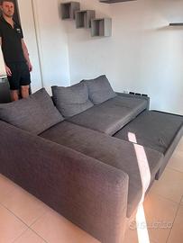 divano con letto estraibile