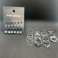 Lotto di gioielli di bigiotteria