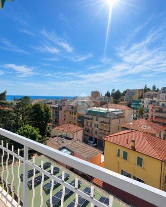 3 LOCALI A SANREMO