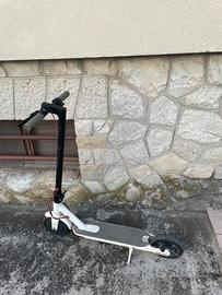 Monopattino elettrico xiaomi m365