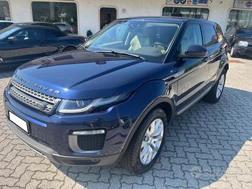 LAND ROVER Range Rover Evoque 2.0 eD4 5p. SE Dyn