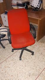 Poltrona direzionale rossa