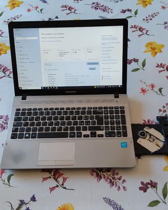 Notebook Samsung NP270E5U