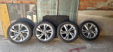Cerchi in lega 17 + gomme estive
