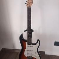 Chitarra elettrica Fender Squier Bullet Strat HSS