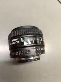 Grandangolo Nikon Af-Nikkor 28Mm F/2.8 D