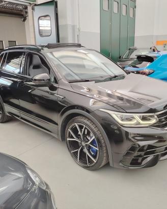 VOLKSWAGEN Tiguan 2.0 TSI R DSG 4MOTION TETTO AP