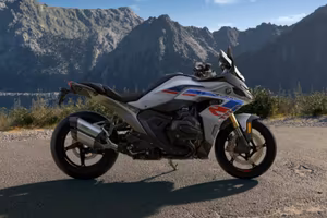 BMW R 1300 RS Performance