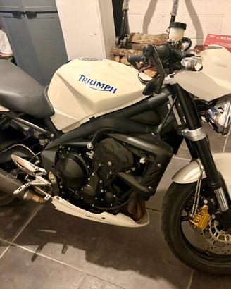 Triumph Street Triple 675