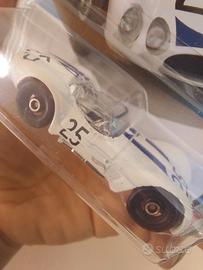 auto hotwheels maserati tipo 61