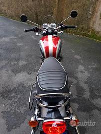 Triumph Bonnenville T120.
