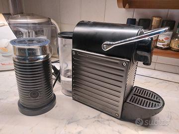 Macchina caffè più montalatte