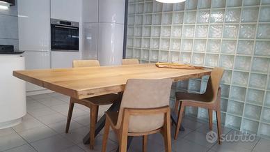 BUSNELLI PROPONE TAVOLO IN MASSELLO ROVERE NORDICO