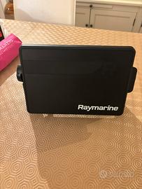 Raymarine cover Axiom 7