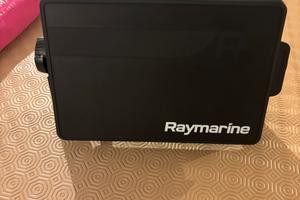 Raymarine cover Axiom 7