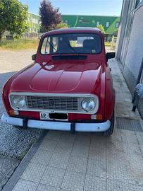 RENAULT R4