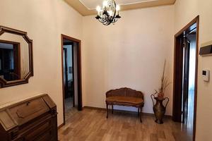 ZONA COMODA E BEN COLLEGATA!!!