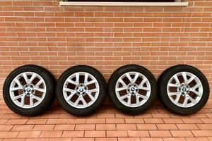 Cerchi BMW originali con gomme 205 60 17