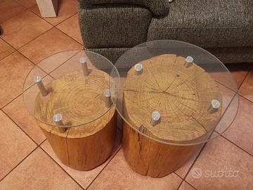 tavolini in vetro e puro tronco di albero