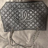 Borsa nera a spalla