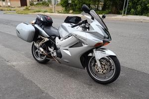 Honda VFR 800 V-tec