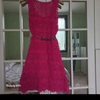 Copricostume fatto interamente a mano a uncinetto 