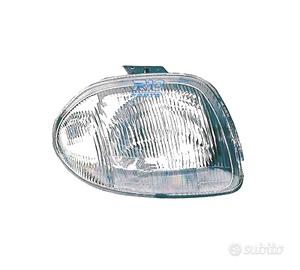 FANALE DESTRO PER RENAULT CLIO II 98-01