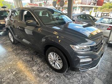 Volkswagen T-Roc 1.5 TSI ACT DSG Business BlueMoti