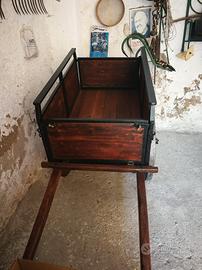 Carretto di legno 