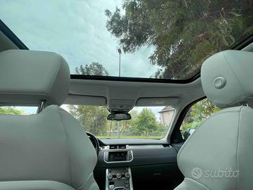 Land Rover Range Evoque 2.0 td4 HSE 150cv TETTINO 