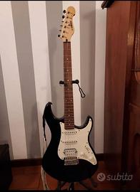 chitarra elettrica,  amplificatore e accessori 