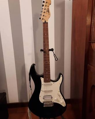 chitarra elettrica,  amplificatore e accessori 