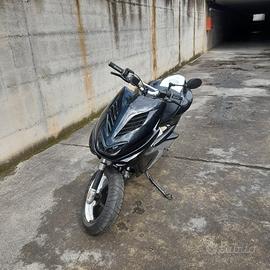 Yamaha aerox 2012