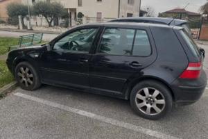GOLF 4