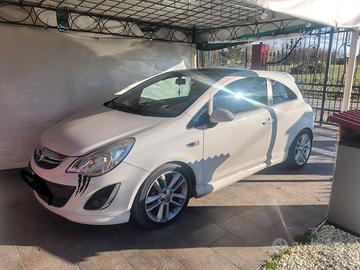 Opel Corsa D sport