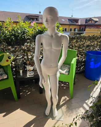 Manichino bambino