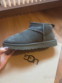 Ugg  w classic ultra mini grey