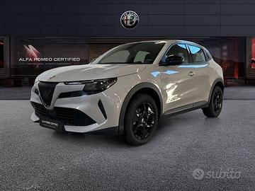 Alfa Romeo Junior 1.2 136CV Hybrid eDCT6 ibrida