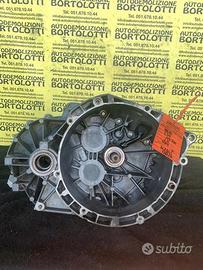 VOLVO C30 cambio usato D4204T