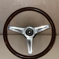 Volante Nardi