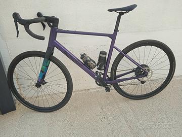 bicicletta gravel 